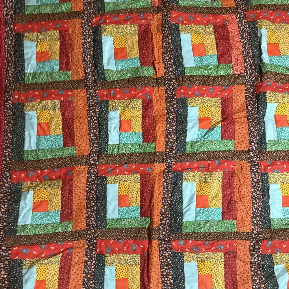 Vintage Quilt Log Cabin Pattern Hand Quilted Handmade Vintage 67” By 72”